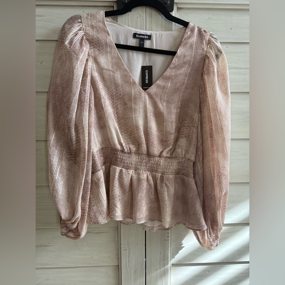 Express Women's Blush Peplum Blouse